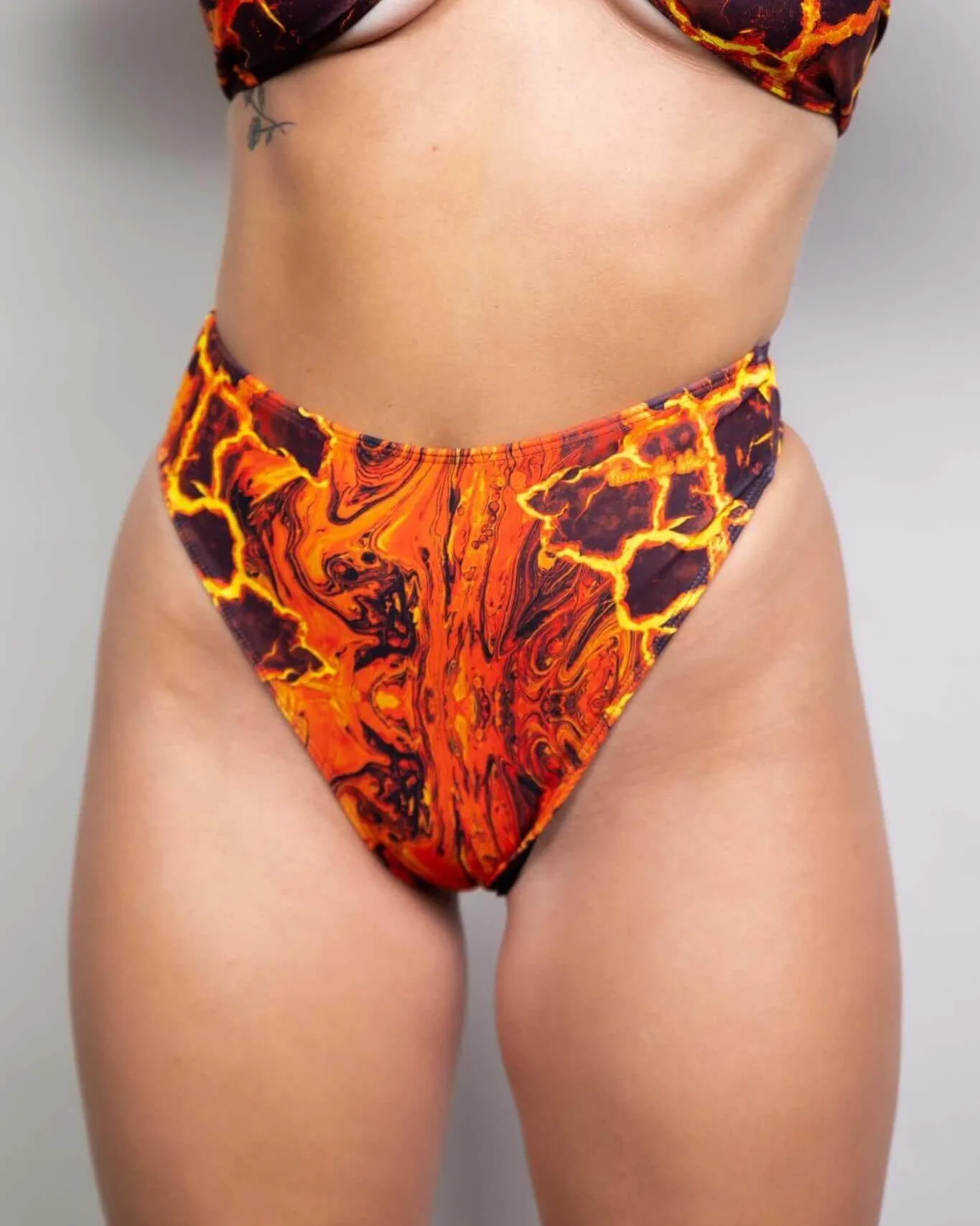 Volcanic High Waisted Thong